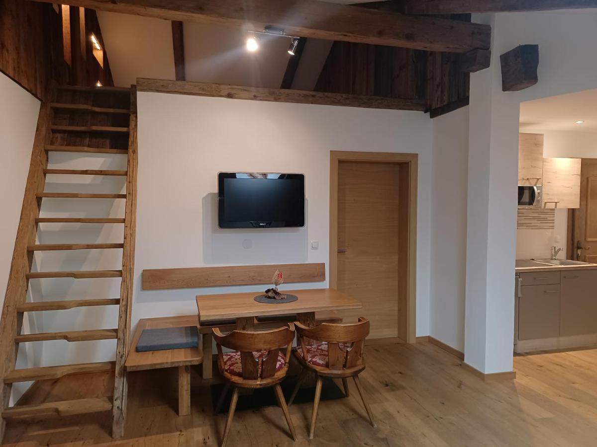 Kuglerhof Apartment Dobbiaco Luaran gambar