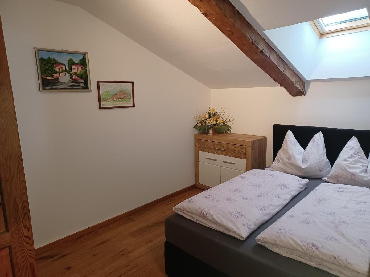 Kuglerhof Apartment Dobbiaco Luaran gambar